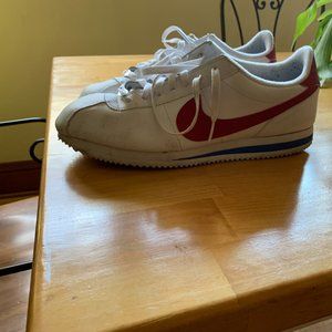 Nike Cortez size 12, fit like a size 11